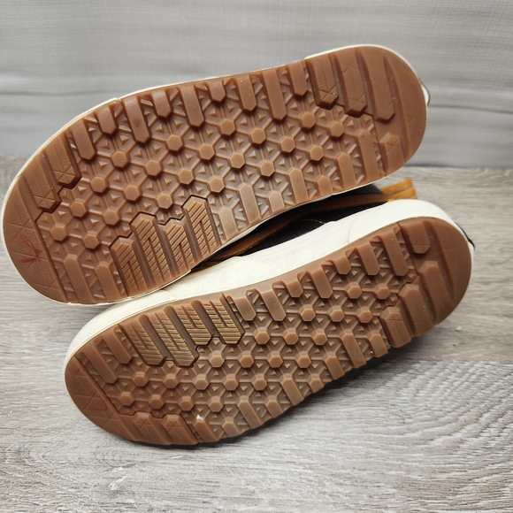 Vans OTW SK8-Hi MTE 2.0 DX Men's Size 4 Women's5.5Apricot Black White Skateboard - Picture 3 of 6